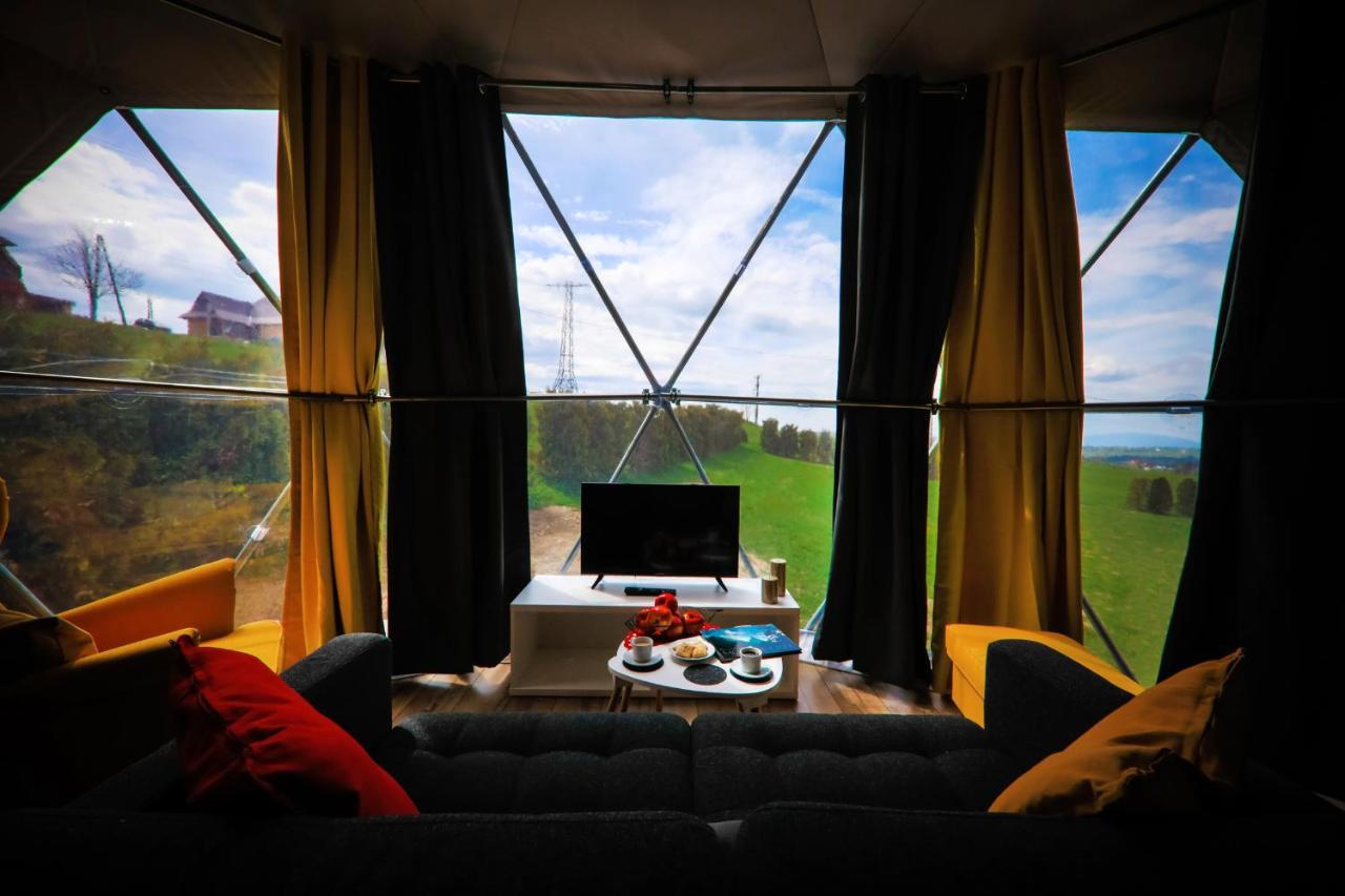 Glamping Gliczarow Klapnioki Bed & Breakfast Lesnica  Bagian luar foto