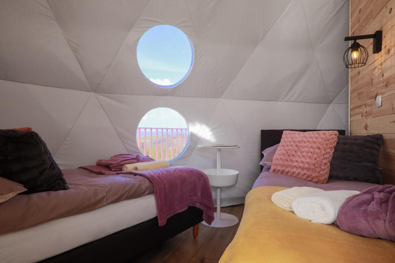 Glamping Gliczarow Klapnioki Bed & Breakfast Lesnica  Bagian luar foto