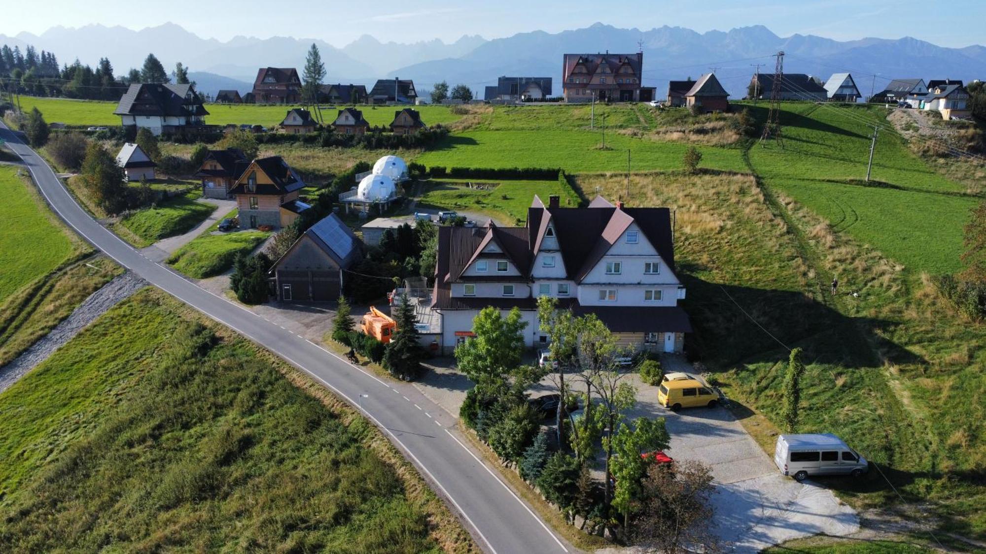 Glamping Gliczarow Klapnioki Bed & Breakfast Lesnica  Bagian luar foto